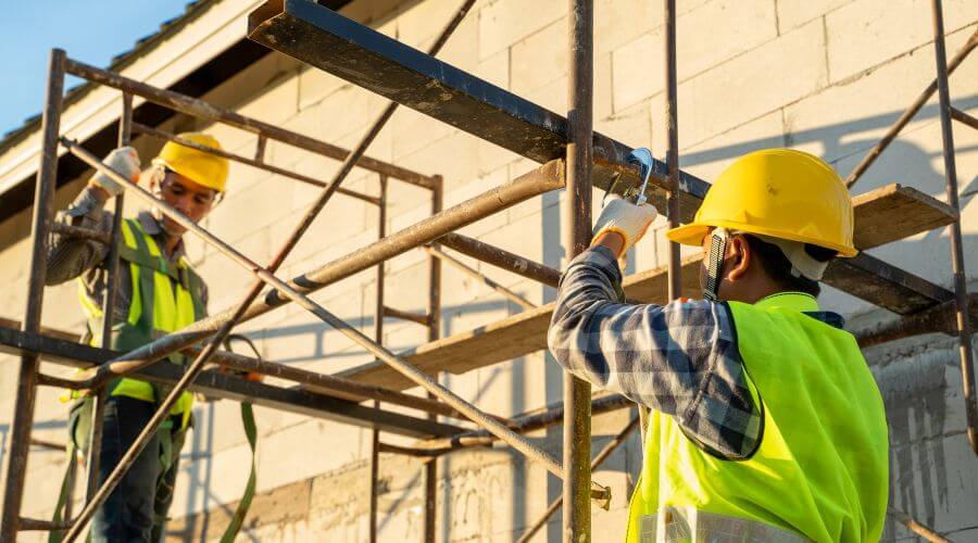 Professional fairlawn roofing services in Olla, LA